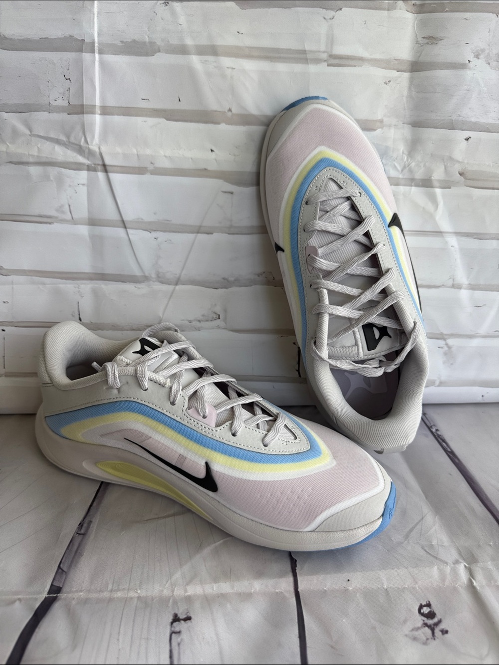 Nike A’One Athletic Shoe in Vast Grey/Black-Life Lime
